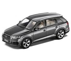 Модель автомобиля Audi Q7, Graphite Grey, Scale 1:43